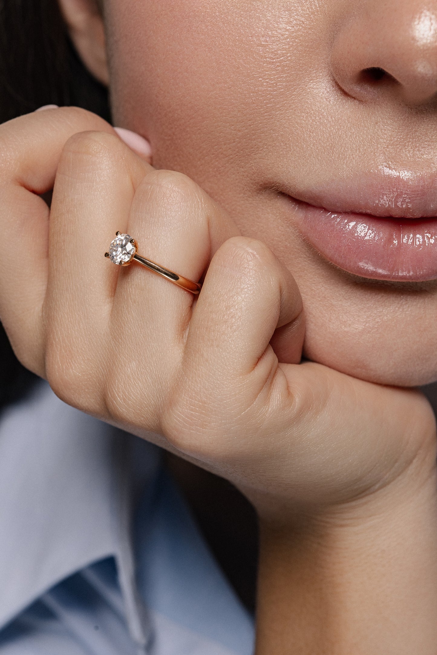 Pierścionek z moissanitem. Pierścionek zaręczynowy złoty. Pierścionek dla niej. Pierścionek 14k. Wyjątkowy pierścionek. Klasyczny pierścionek. Złoty pierścionek