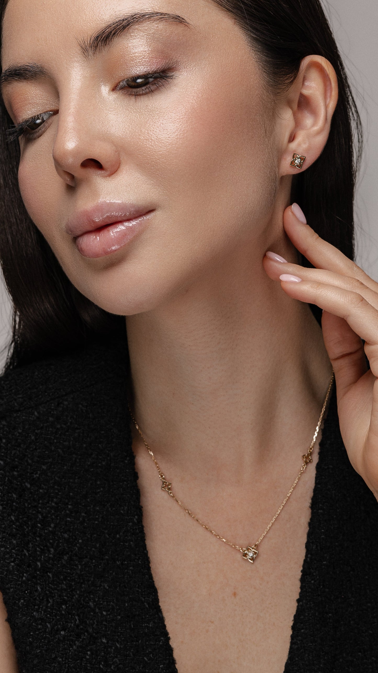 Komplet naszyjnik i kolczyki kwiaty 933