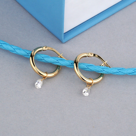 Eleganckie kolczyki złote kółeczka z łezką i moissanitem 2w1