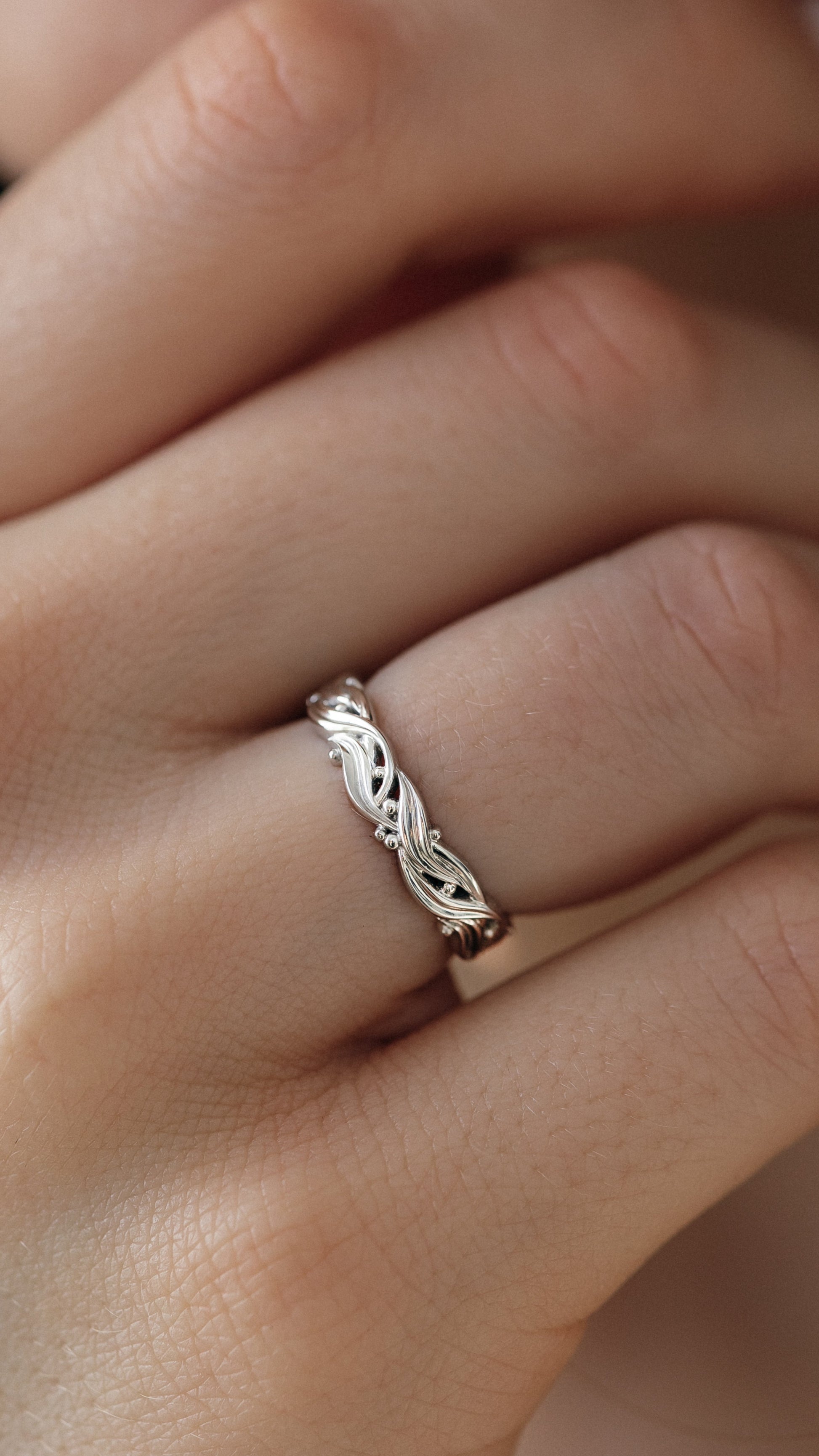 Damska obrączka ślubna z kwiatowym wzorem, unikalna obrączka ślubna, damska złota obrączka, złoty pierścionek dla niej, kwiatowy złoty pierścionek