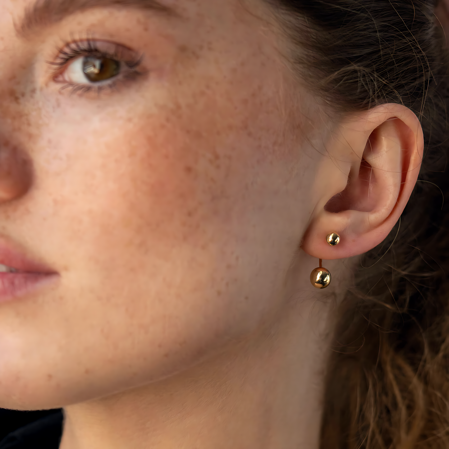 Złote kolczyki kule 585 nowoczesne, dla kobiet