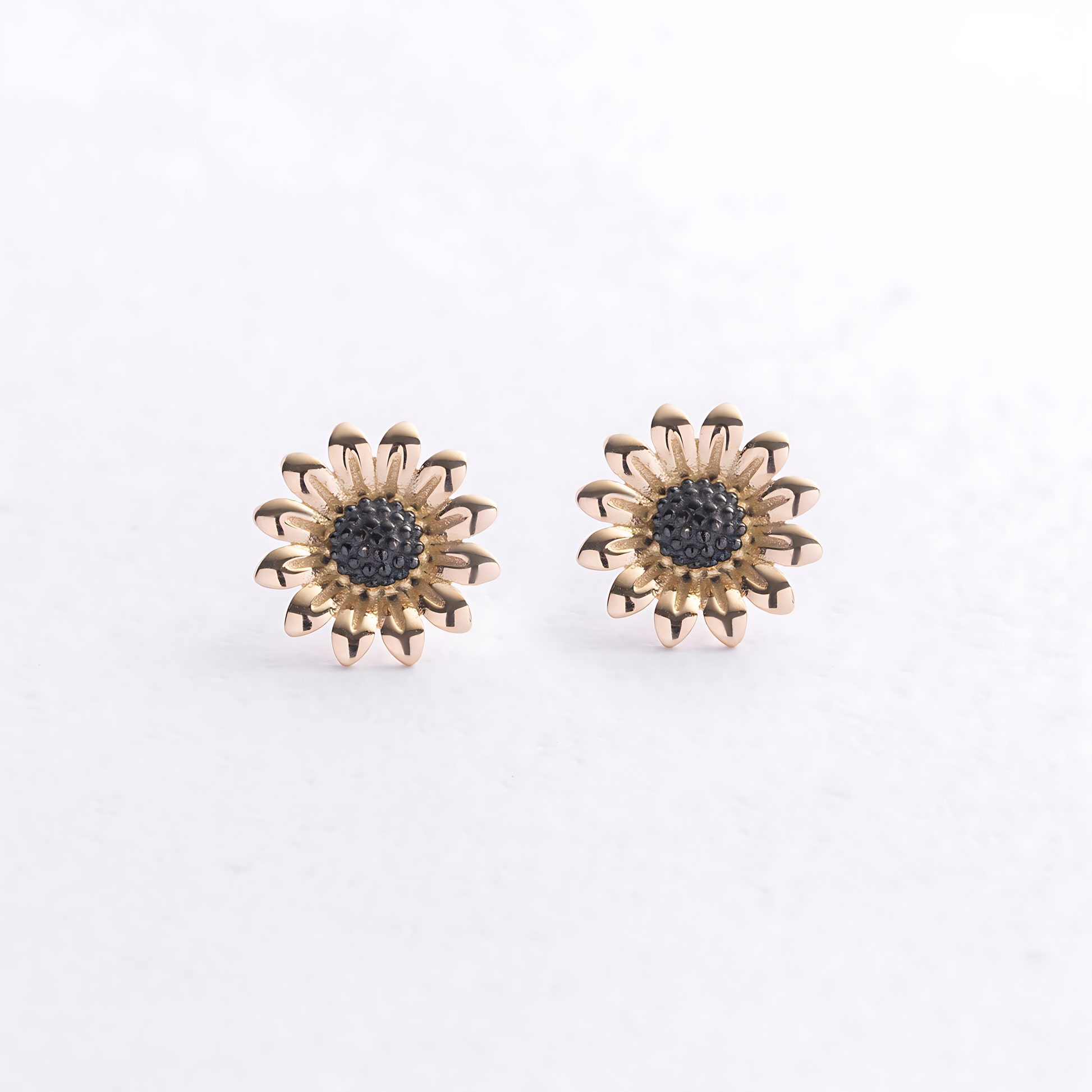 Złote kolczyki damskie słoneczniki eleganckie