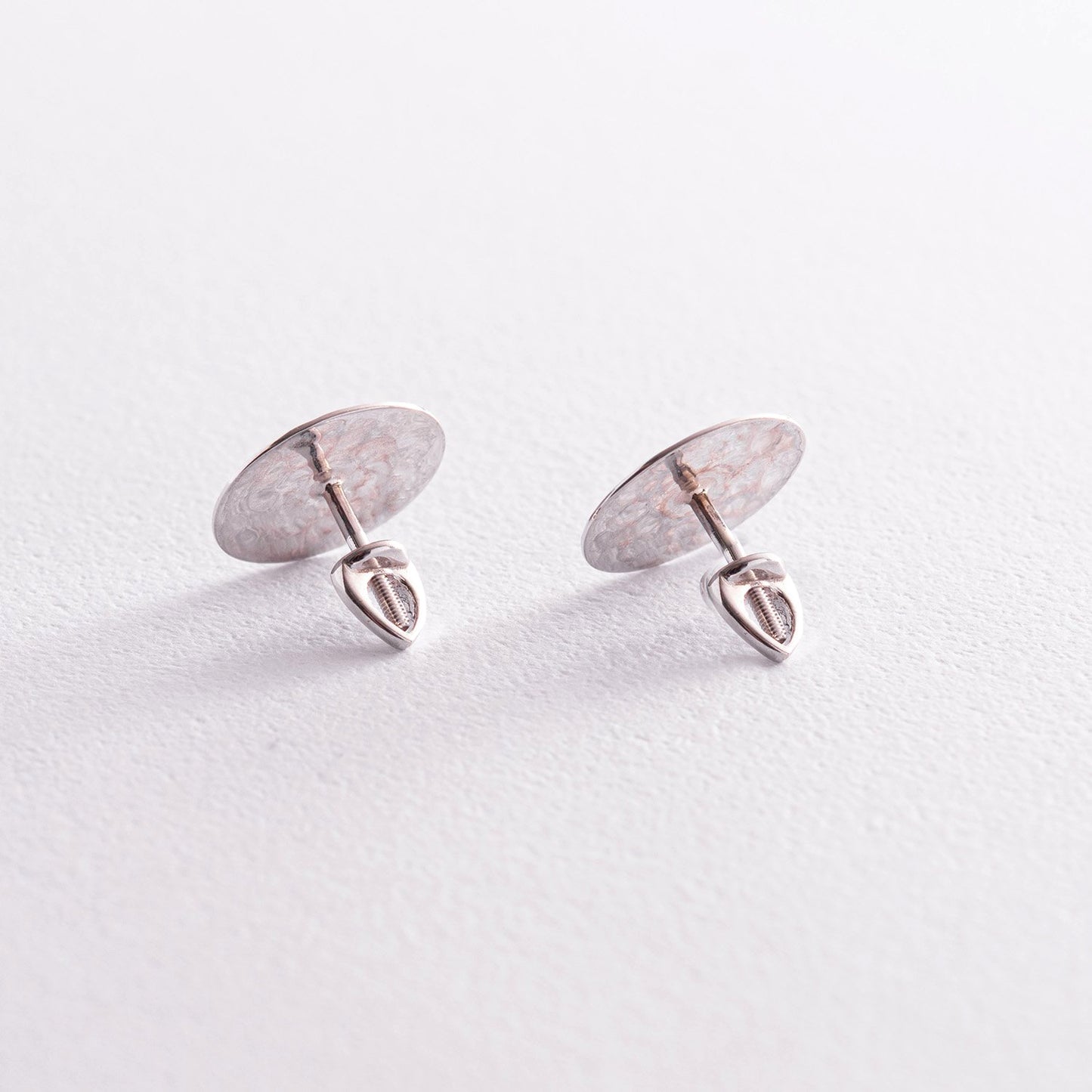 Minimalistyczna biżuteria