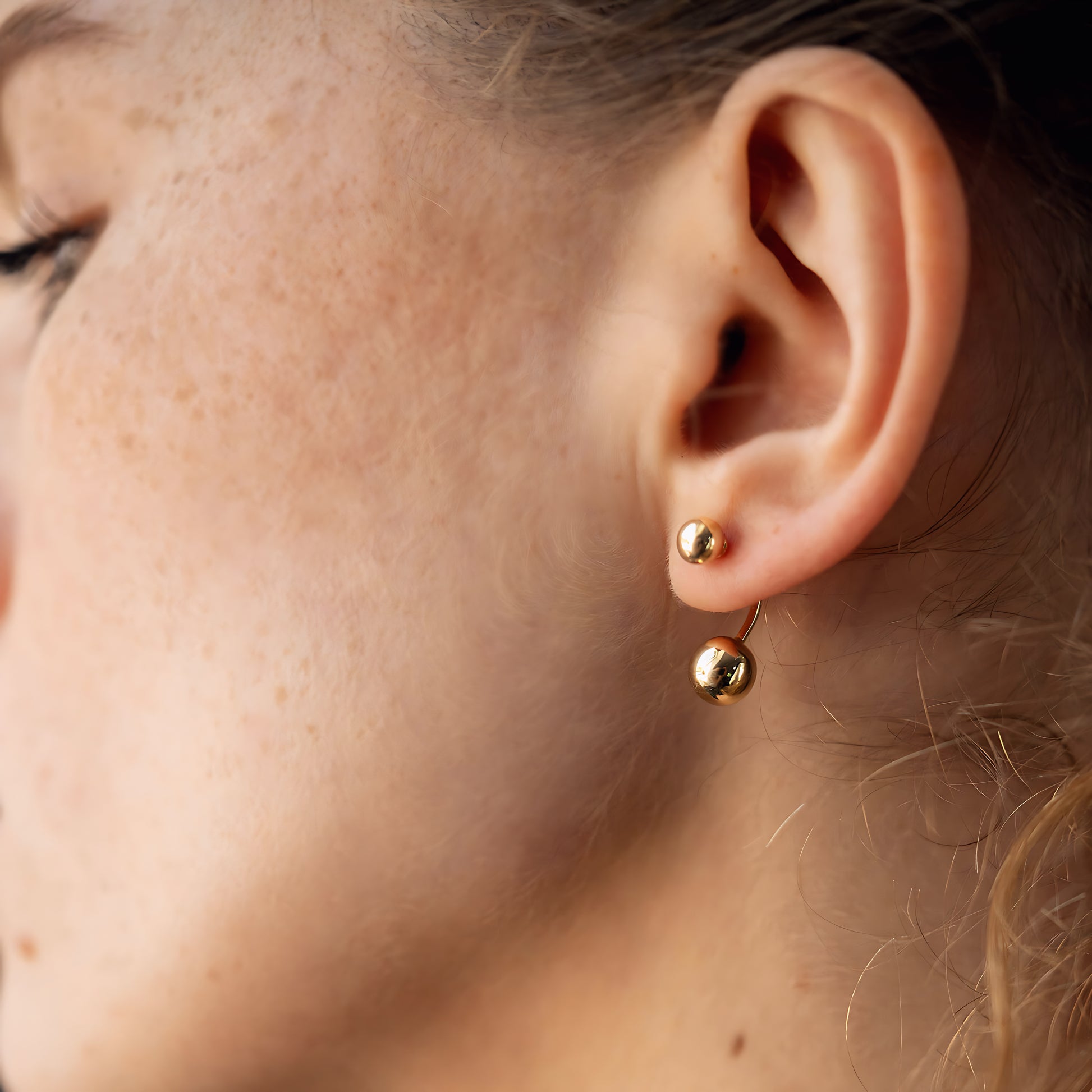 Złote kolczyki kule 585 nowoczesne