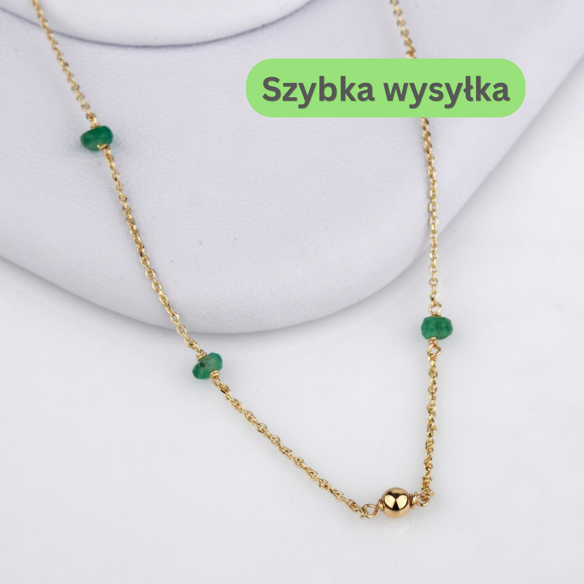 Naszyjnik ze szmaragdami ze złota 585. Delikatny naszyjnik ze szmaragdami. Złoty naszyjnik z naturalnymi szmaragdami. Elegancki naszyjnik ze szmaragdami. Naszyjnik z zielonymi szmaragdami ze złota 585. Minimalistyczny naszyjnik ze szmaragdami. Subtelny naszyjnik ze szmaragdami. Naszyjnik z naturalnymi szmaragdami ze złota 585. Złoty łańcuszek ze szmaragdami. Delikatny złoty łańcuszek ze szmaragdami. Naszyjnik z kuleczkami i szmaragdami. Złoty naszyjnik z zielonymi kamieniami
 