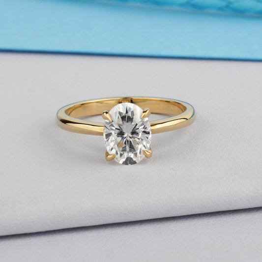 Złoty pierścionek z kamieniem moissanit 1.5 ct 
Biżuteria złota pierścionek z owalnym moissanitem