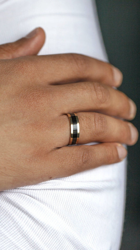 Men's god wedding ring with black enamel, black and gold wedding band, unique wedding ring, black men's band, ring for him, wedding ring for men